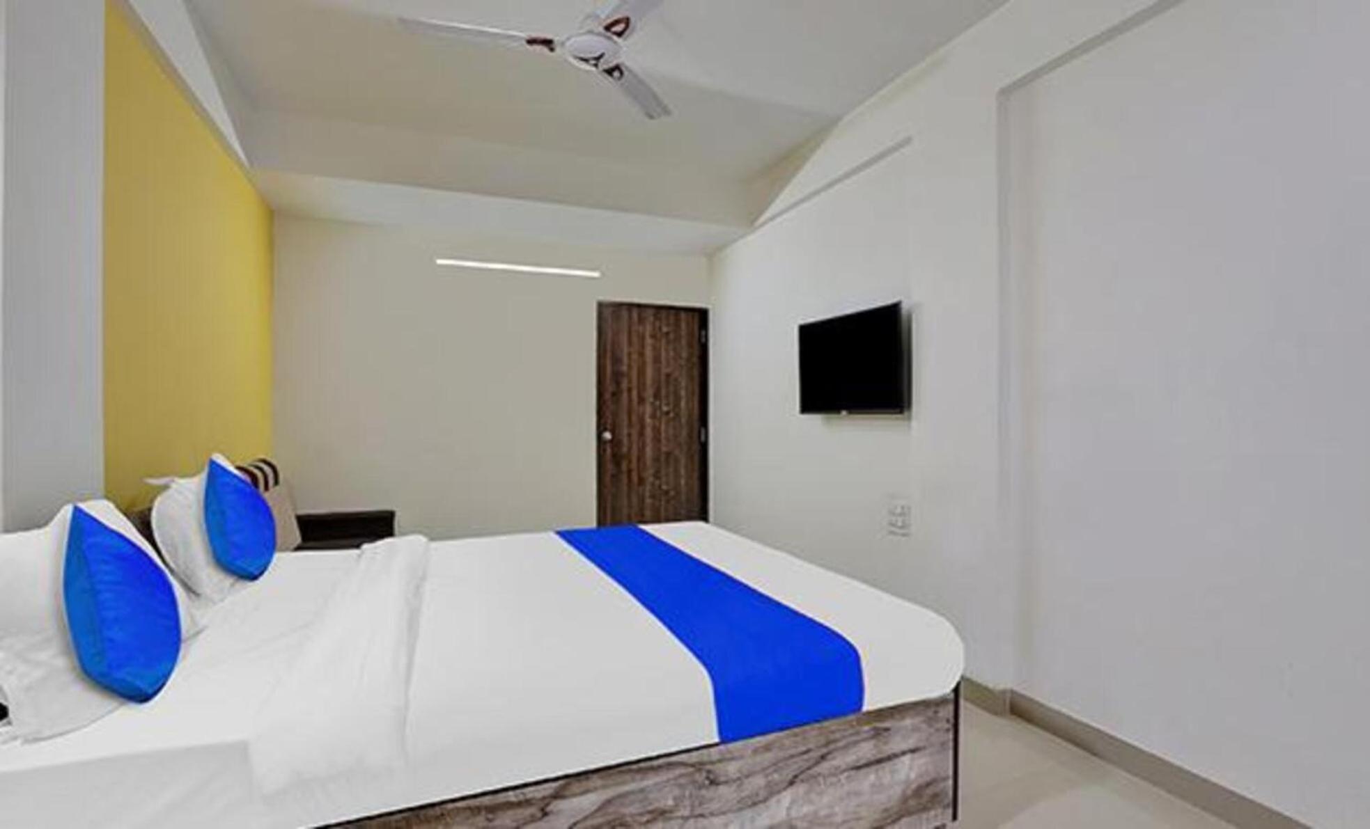 Fabhotel Relax Gandhinagar Exterior foto