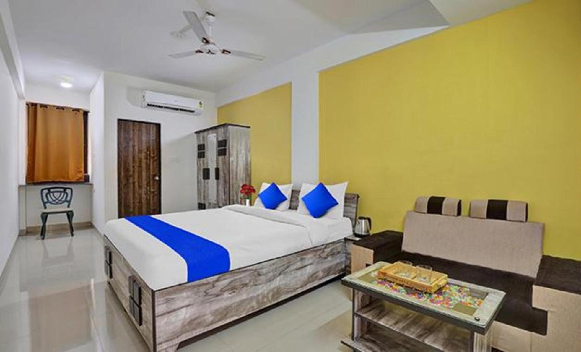 Fabhotel Relax Gandhinagar Exterior foto